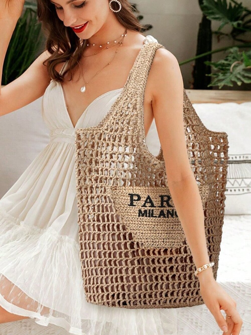 Vacation Women's Straw Beach tote bag - Picture 6 of 6